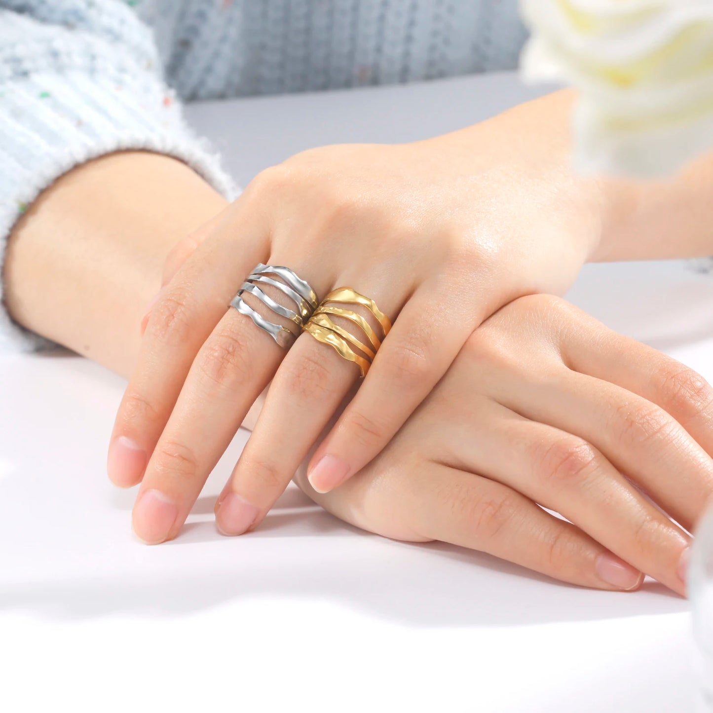Eterna Gold Open Ring Collection