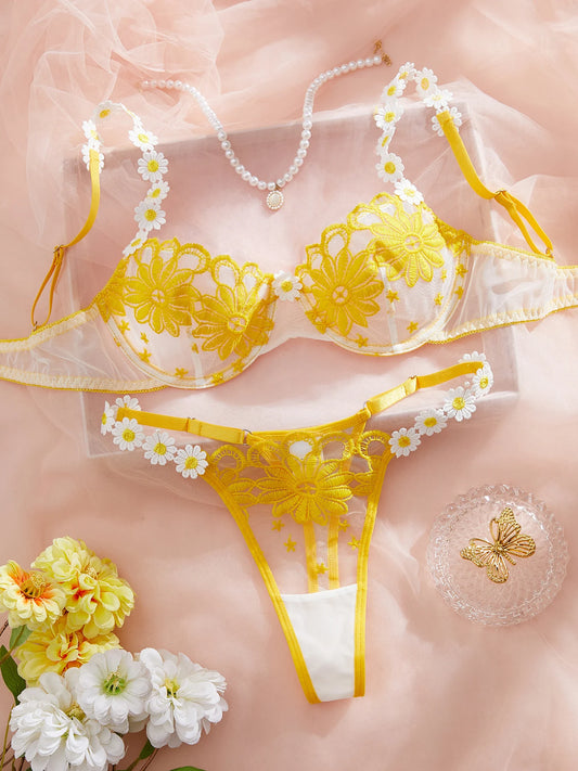 Flora Lace Daisy Set