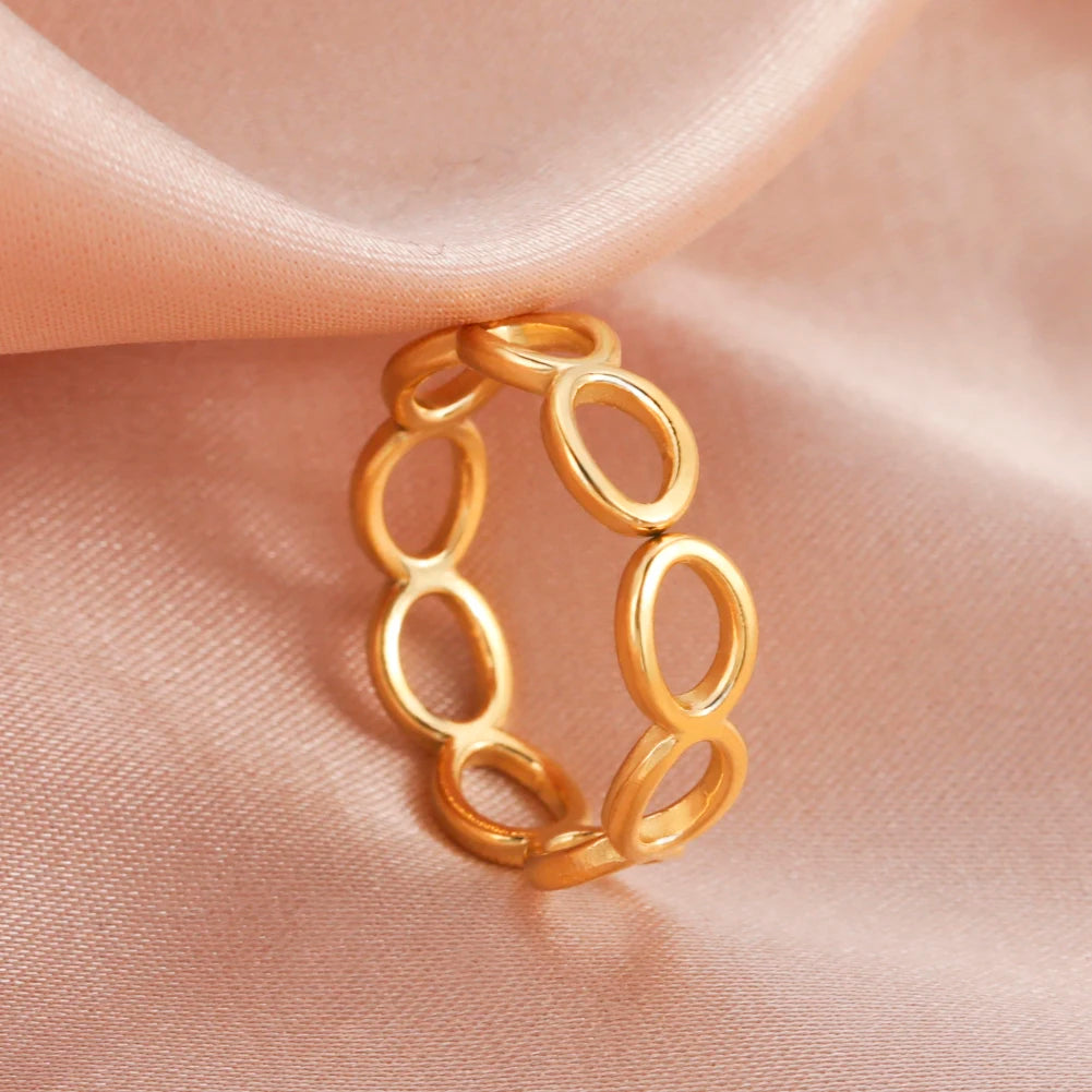 Eterna Gold Open Ring Collection