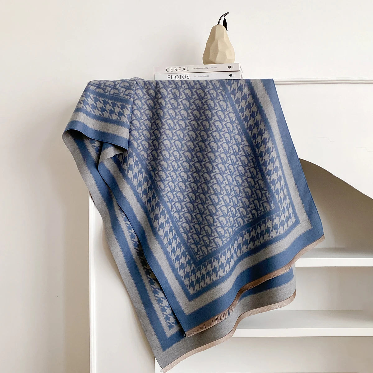 Warm Cashmere Jacquard Scarf