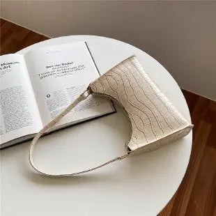 Retro Casual Shoulder Bag