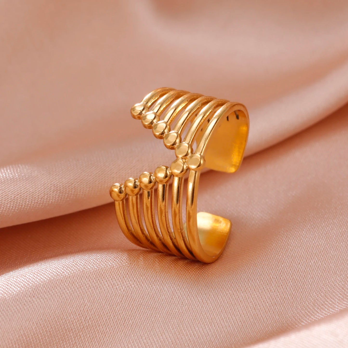 Eterna Gold Open Ring Collection