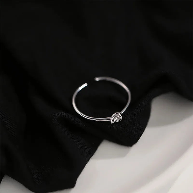 Minimalist Knot Ring – Gold & Silver