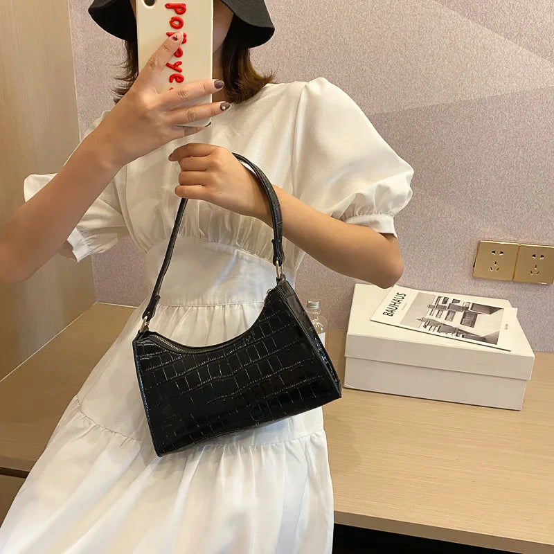 Retro Casual Shoulder Bag