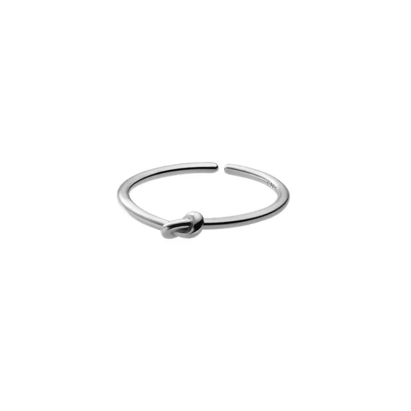 Minimalist Knot Ring – Gold & Silver